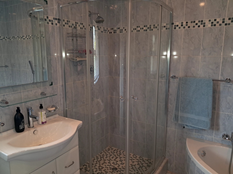 4 Bedroom Property for Sale in Doorn Free State